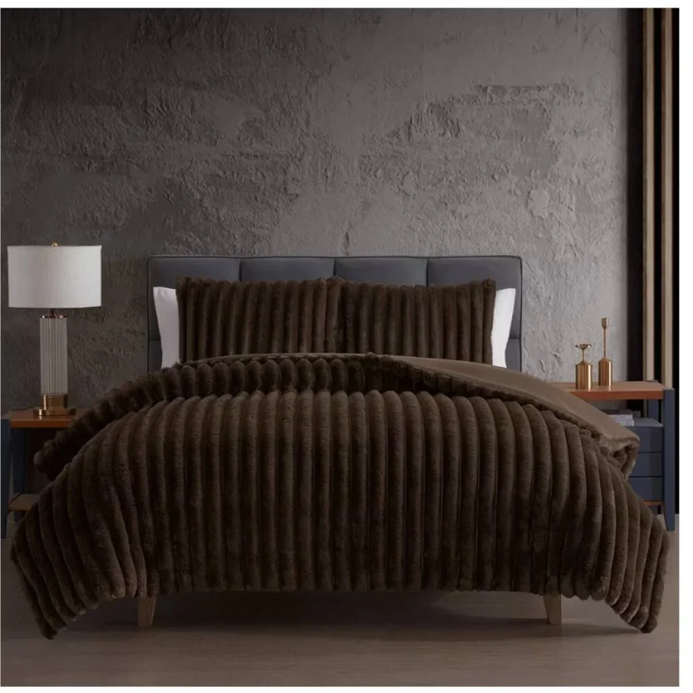 Hallmart Collectibles Embry 3-Piece Queen Comforter Set - Brown Channel Faux Fur